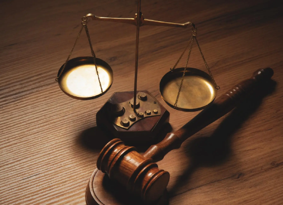 專(zhuān)利申請過(guò)程中被侵權可以起訴嗎